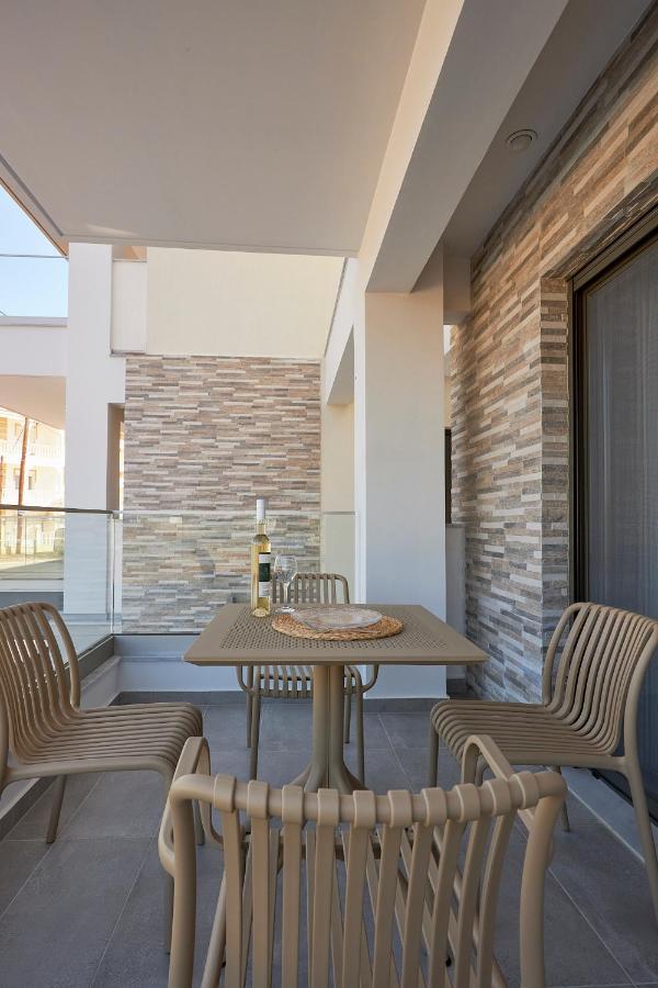 Greystoneapartments Paralia Dionysiou Exterior photo